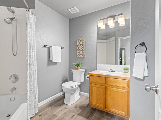 4203 Lookout Ln, Fort Collins, CO 80526
