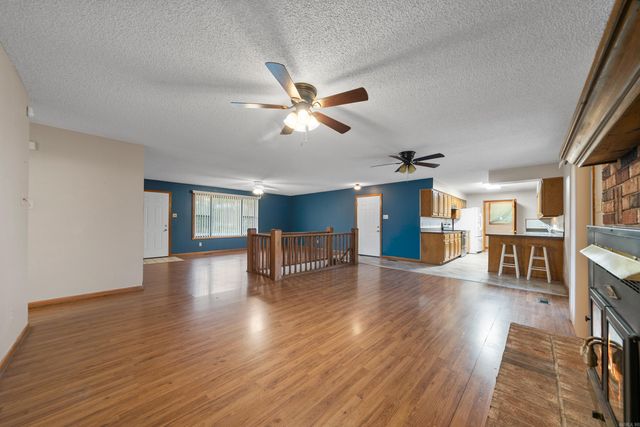 220 Lockhaven Point, Hot Springs, AR 71913