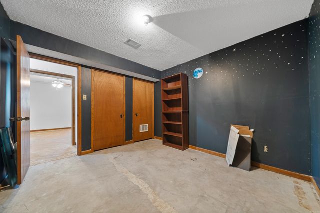 220 Lockhaven Point, Hot Springs, AR 71913