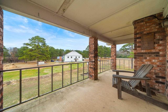 220 Lockhaven Point, Hot Springs, AR 71913