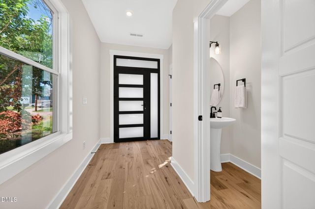 1122 Hightower Street, Raleigh, NC 27610