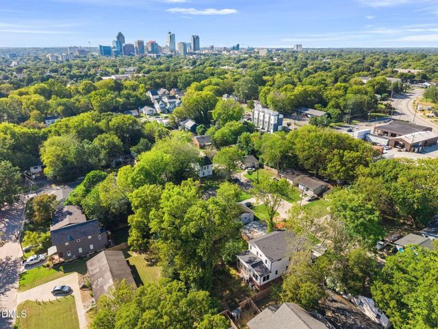 1122 Hightower Street, Raleigh, NC 27610