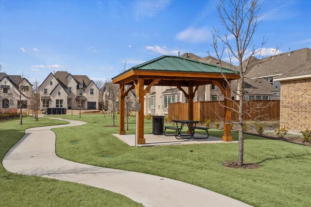 3907 Lochwood Drive, Rowlett, TX 75088