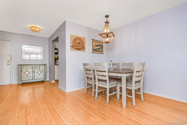 1 E Broadway 5G, Long Beach, NY 11561