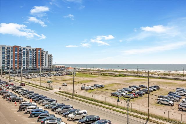 1 E Broadway 5G, Long Beach, NY 11561