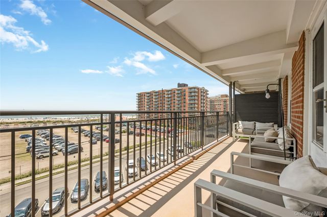 1 E Broadway 5G, Long Beach, NY 11561