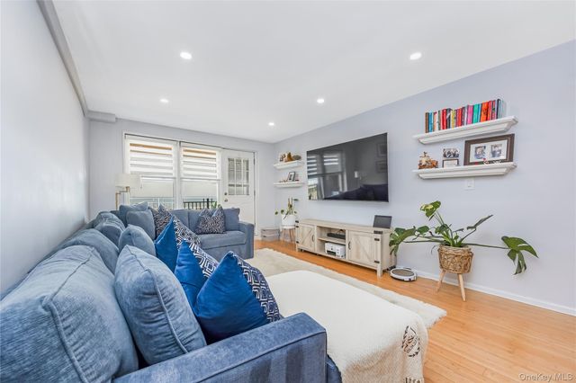 1 E Broadway 5G, Long Beach, NY 11561