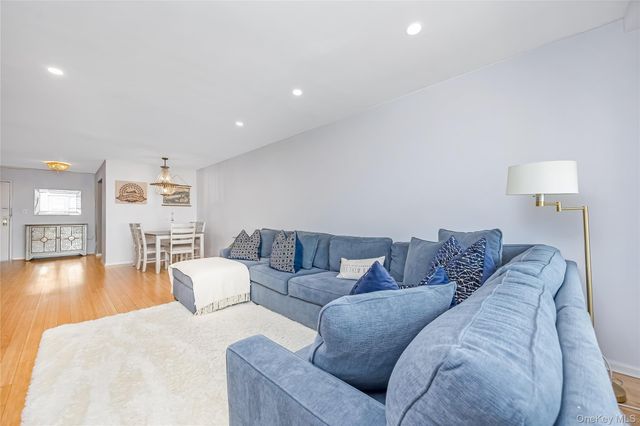 1 E Broadway 5G, Long Beach, NY 11561