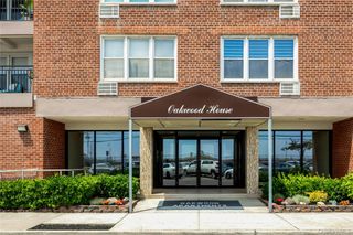 1 E Broadway 5G, Long Beach, NY 11561