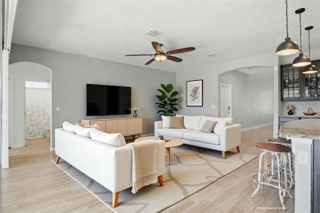 6818 GOLDFLOWER AVE, Harmony, FL 34773