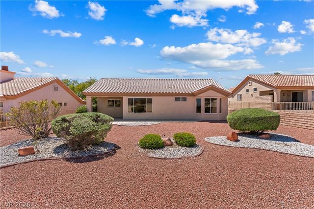 10032 Villa Ridge Drive, Las Vegas, NV 89134