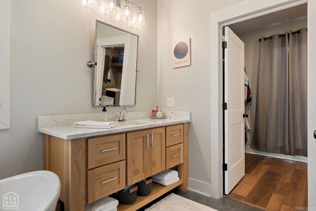 2005 Wineland St, Jonesboro, AR 72404