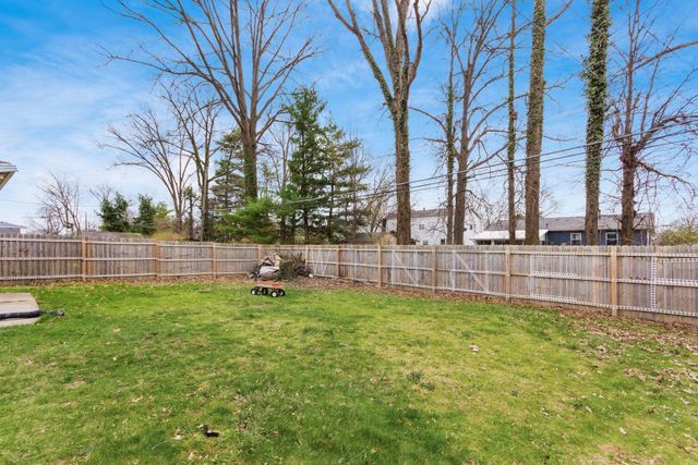 6677 Red Coach Lane, Reynoldsburg, OH 43068