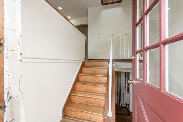 6677 Red Coach Lane, Reynoldsburg, OH 43068