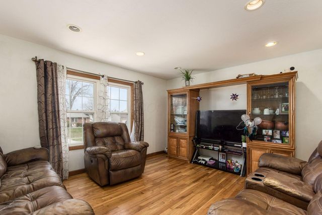 6677 Red Coach Lane, Reynoldsburg, OH 43068