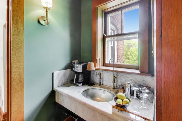 5036 S Drexel Boulevard 3N, Chicago, IL 60615