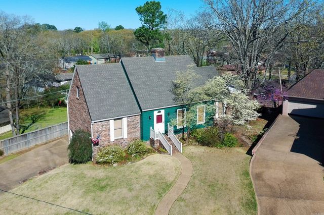 1204 North Point Lane, North Little Rock, AR 72116