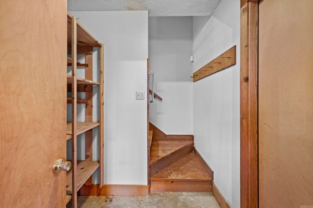 1204 North Point Lane, North Little Rock, AR 72116