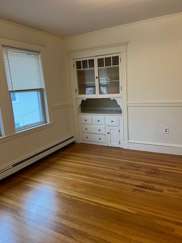 19 Melbourne Avenue 1, Newton, MA 02460