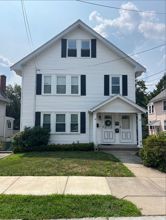 19 Melbourne Avenue 1, Newton, MA 02460