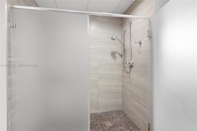 3625 N Country Club Drive 1401, Aventura, FL 33180