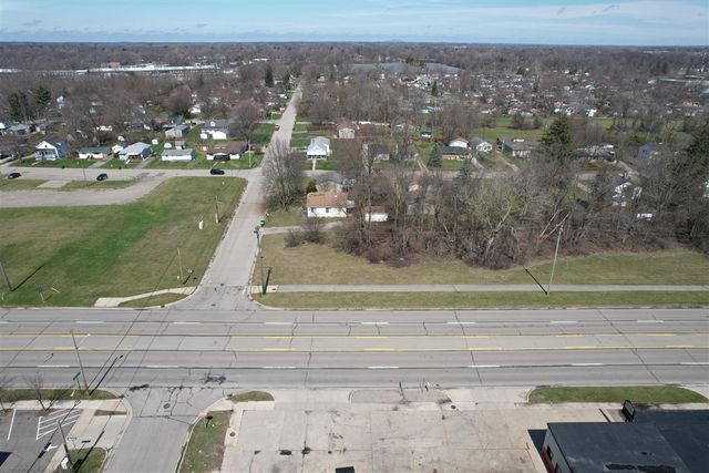 1255 Ecorse Road, Ypsilanti, MI 48198