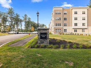 2 Winslow Lane 406, Grafton, MA 01536