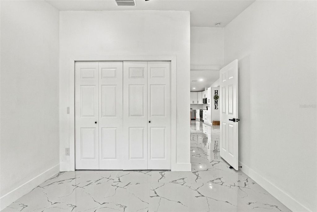 Image 15 of property listing at 9224 CAMINO VILLA BOULEVARD, Tampa, FL 33635