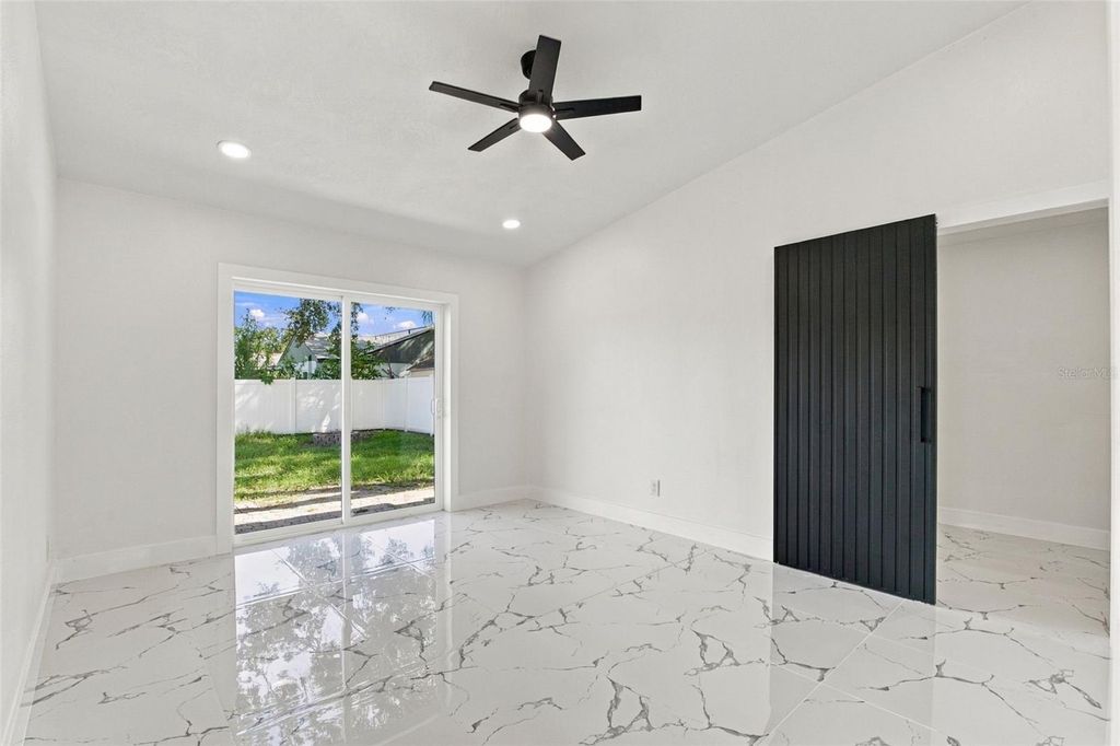 Image 23 of property listing at 9224 CAMINO VILLA BOULEVARD, Tampa, FL 33635
