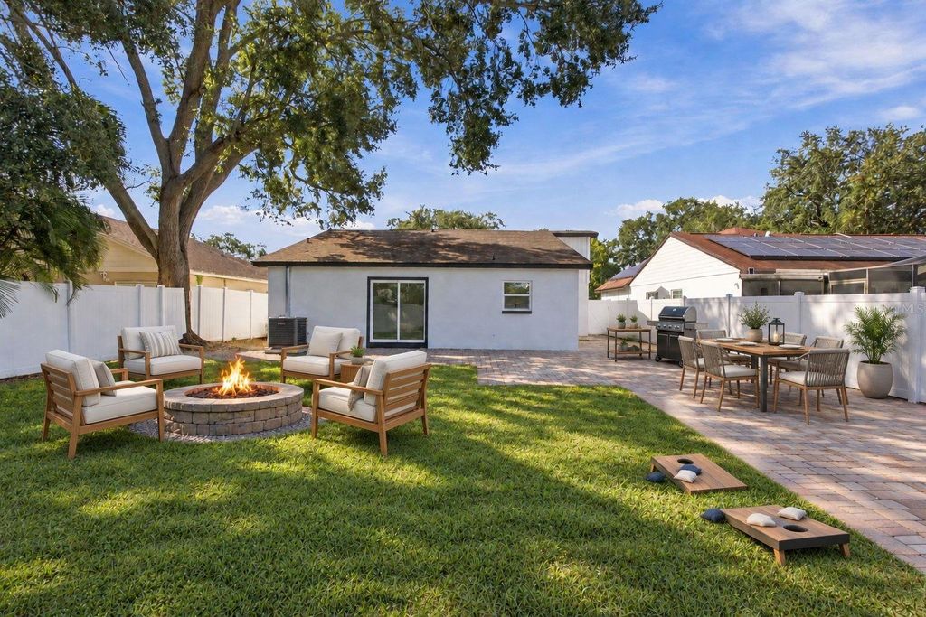 Image 49 of property listing at 9224 CAMINO VILLA BOULEVARD, Tampa, FL 33635