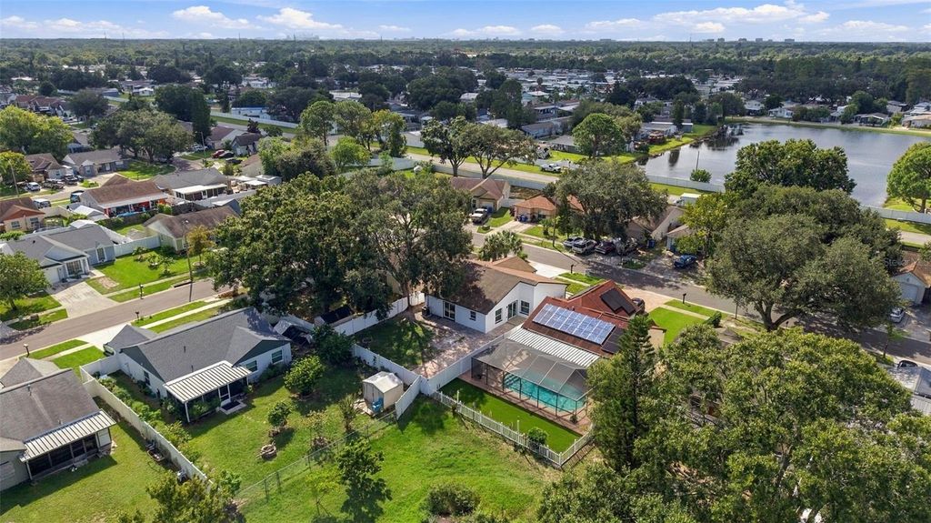 Image 56 of property listing at 9224 CAMINO VILLA BOULEVARD, Tampa, FL 33635