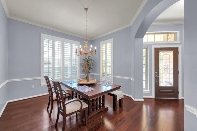 35 E Bellmeade Place, The Woodlands, TX 77382