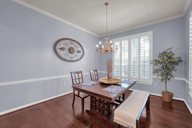 35 E Bellmeade Place, The Woodlands, TX 77382