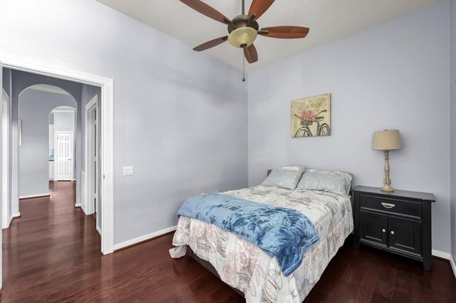 35 E Bellmeade Place, The Woodlands, TX 77382