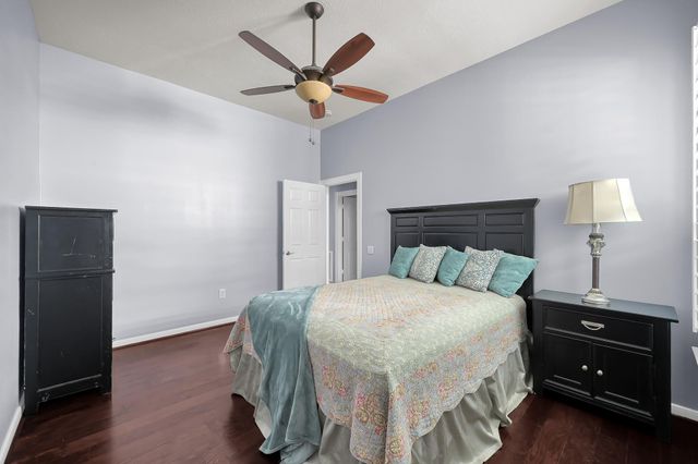 35 E Bellmeade Place, The Woodlands, TX 77382