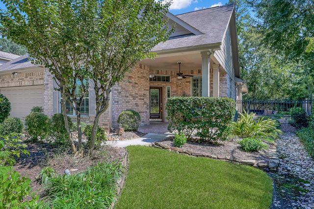 35 E Bellmeade Place, The Woodlands, TX 77382