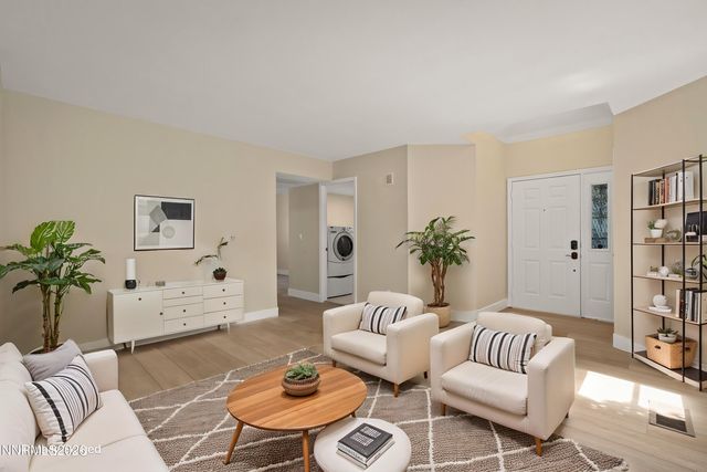 3320 Thornhill Drive, Reno, NV 89509
