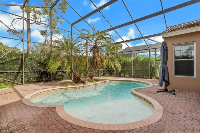 2137 Isla De Palma CIR, Naples, FL 34119