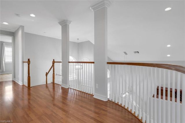 2137 Isla De Palma CIR, Naples, FL 34119