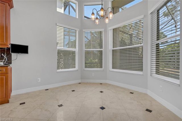 2137 Isla De Palma CIR, Naples, FL 34119