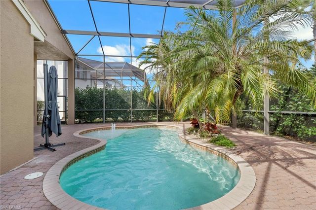 2137 Isla De Palma CIR, Naples, FL 34119