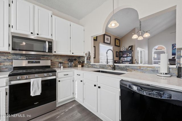 2947 LANTANA LAKES Drive, Jacksonville, FL 32246