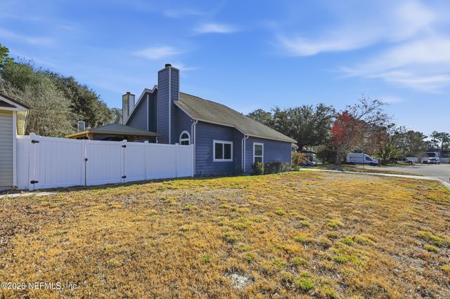 2947 LANTANA LAKES Drive, Jacksonville, FL 32246