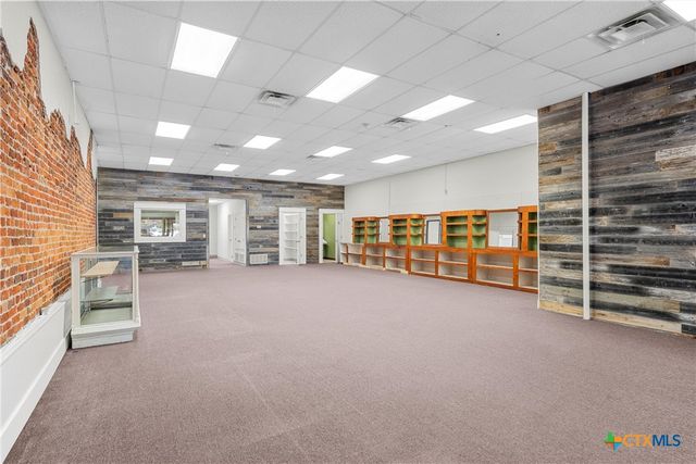 107 W Main Street, Cameron, TX 76520