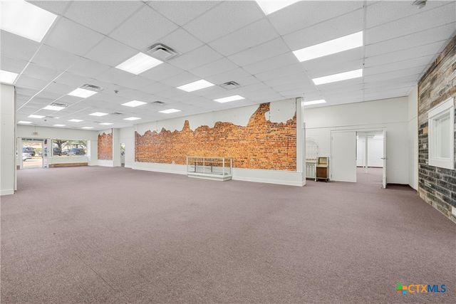 107 W Main Street, Cameron, TX 76520