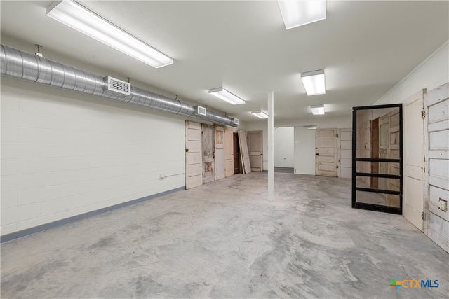 107 W Main Street, Cameron, TX 76520