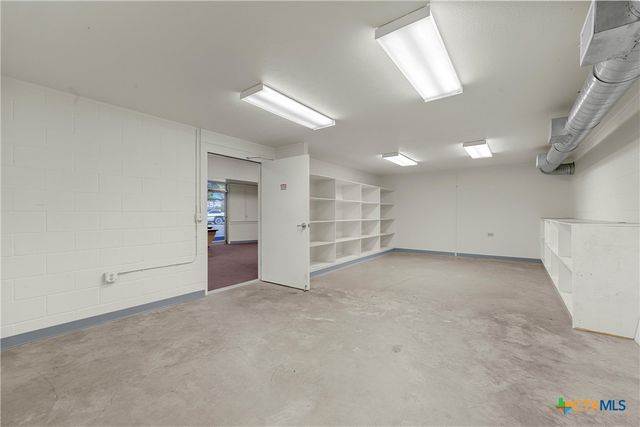 107 W Main Street, Cameron, TX 76520