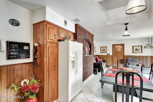418 Atlantic Avenue, Aberdeen, NJ 07747