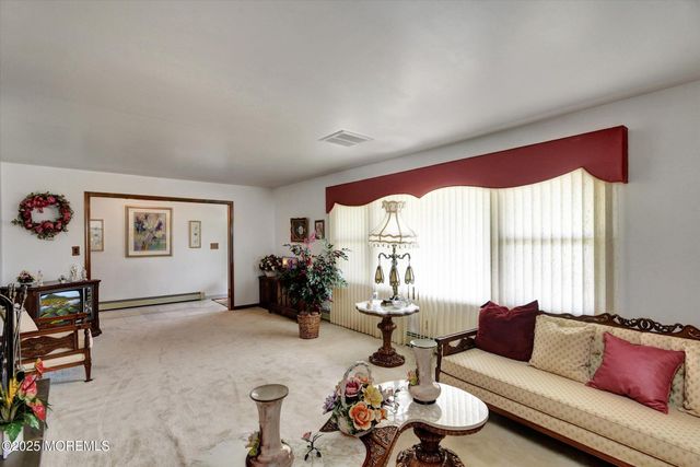 418 Atlantic Avenue, Aberdeen, NJ 07747