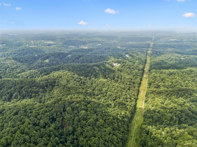 1065 Sioux Trail, Pegram, TN 37143